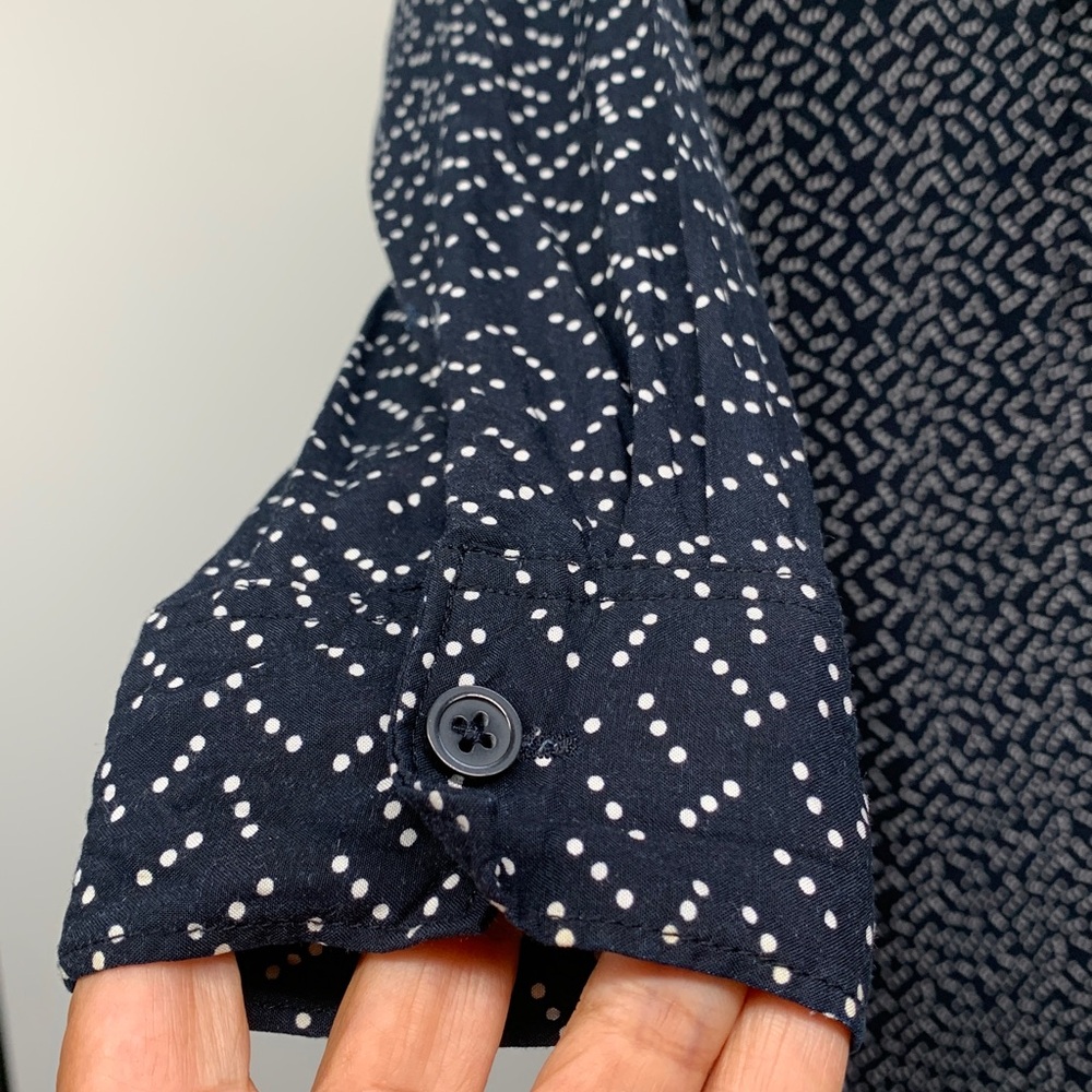 Sz 2 Banana 🍌 Republic Tunic Blouse black & whole tiny polka dots used - Picture 3 of 11